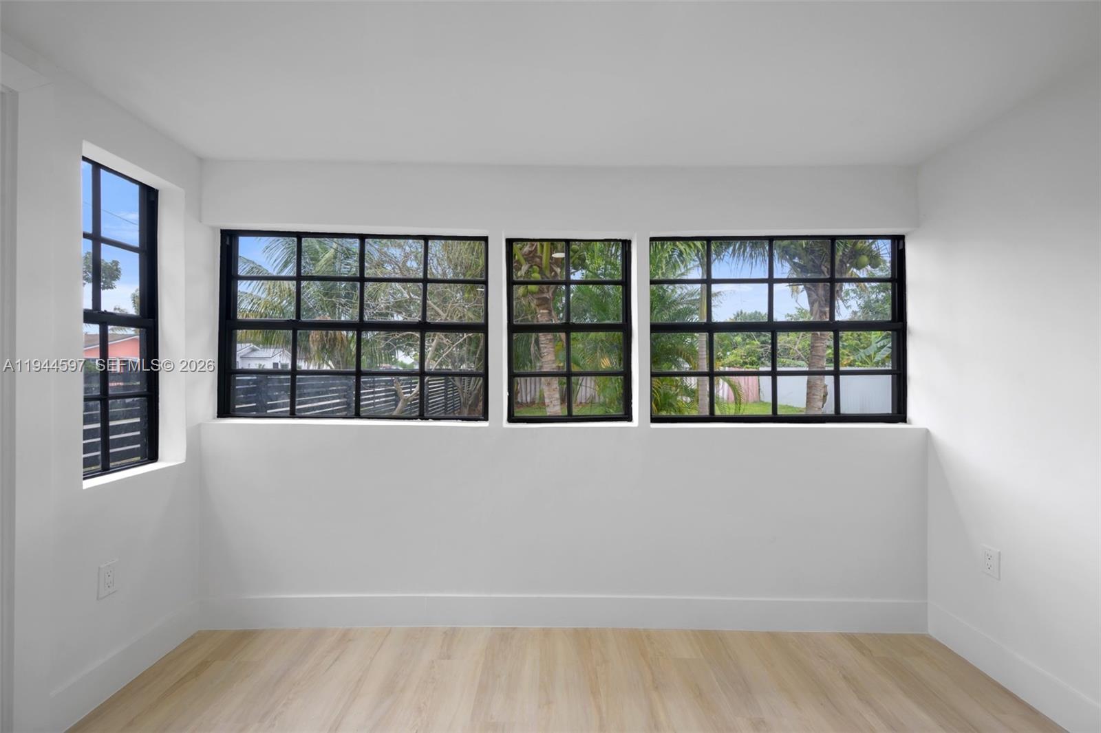 RIDGEWAY - Residential