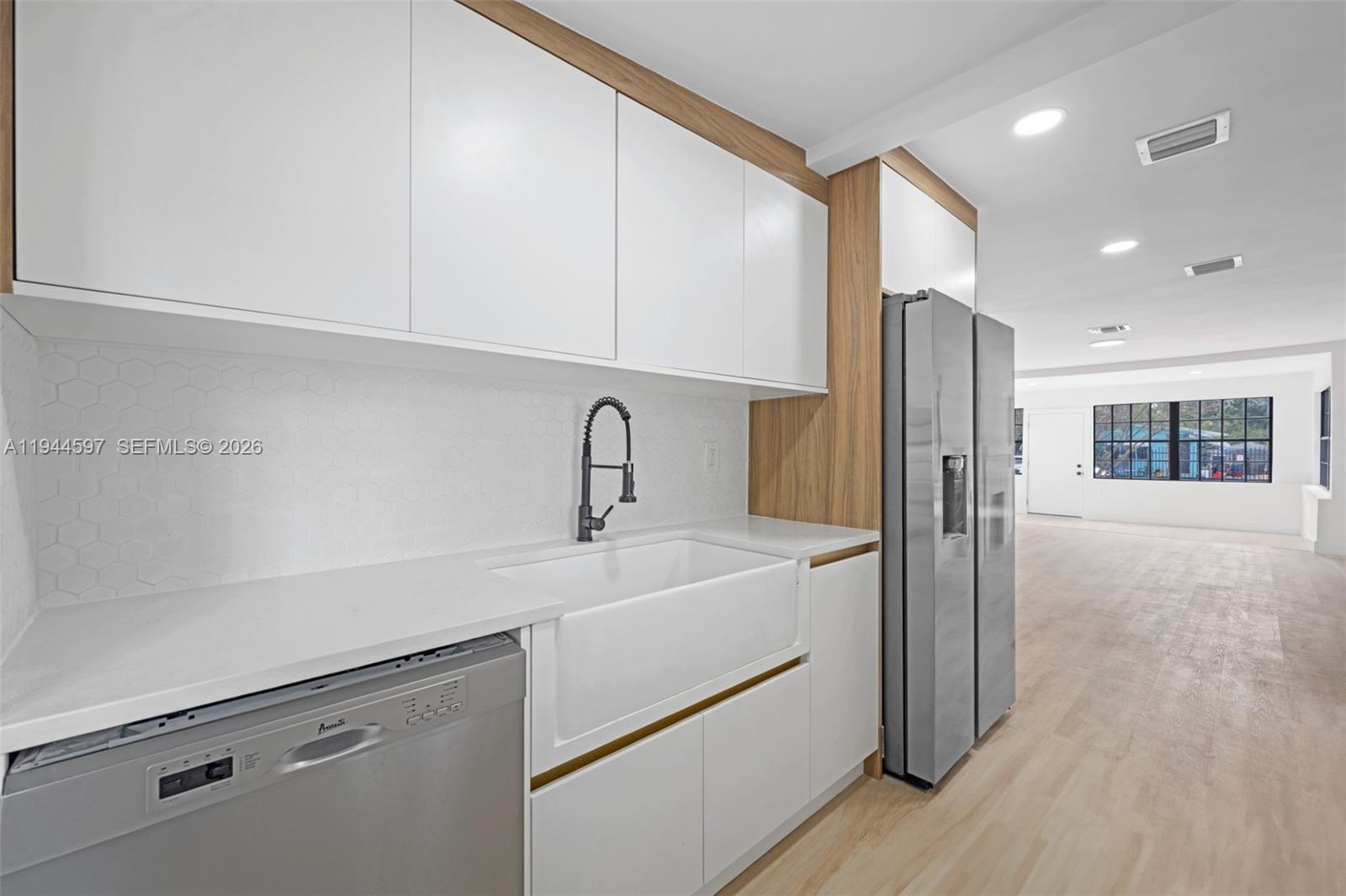 RIDGEWAY - Residential