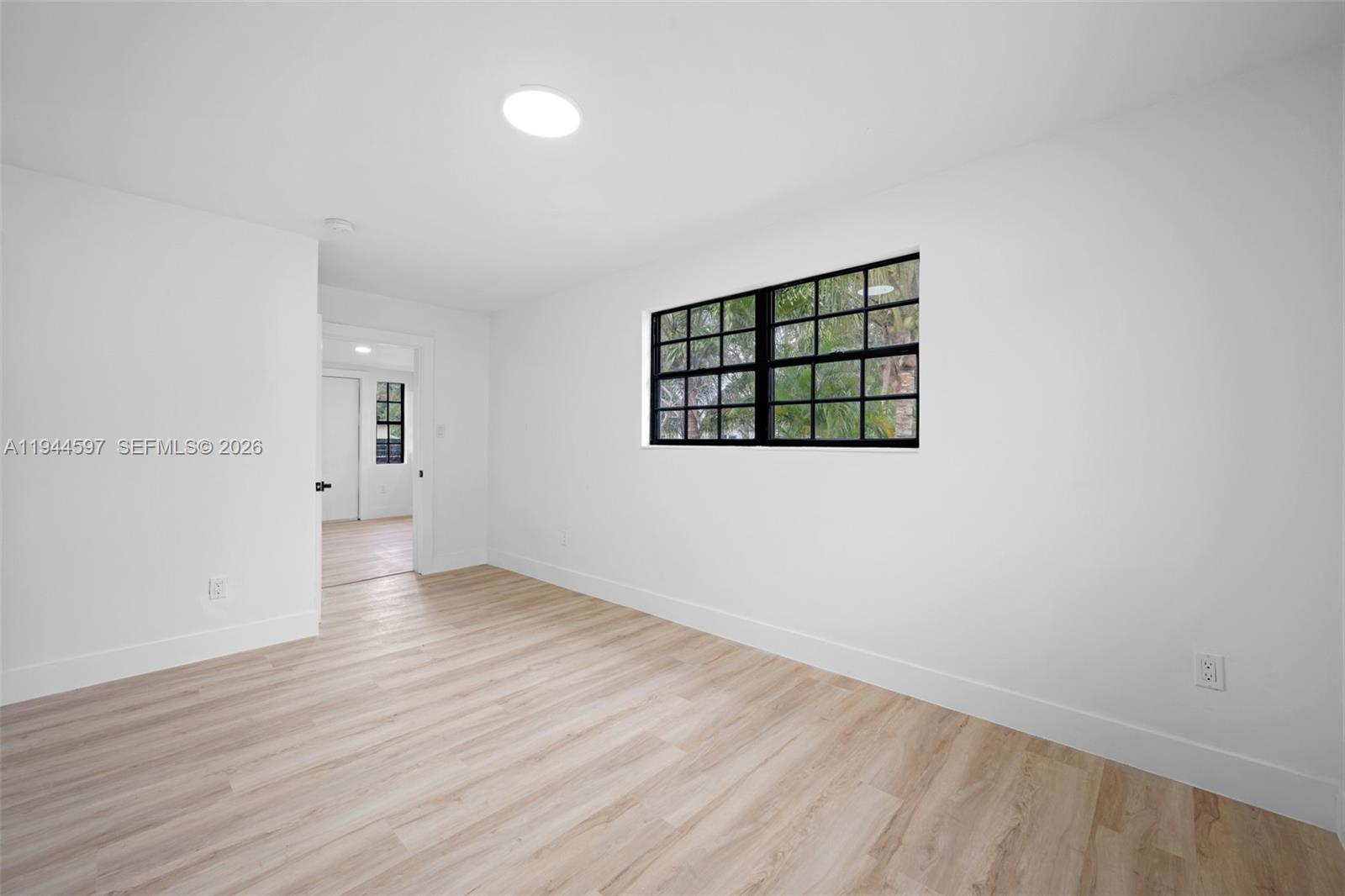 RIDGEWAY - Residential