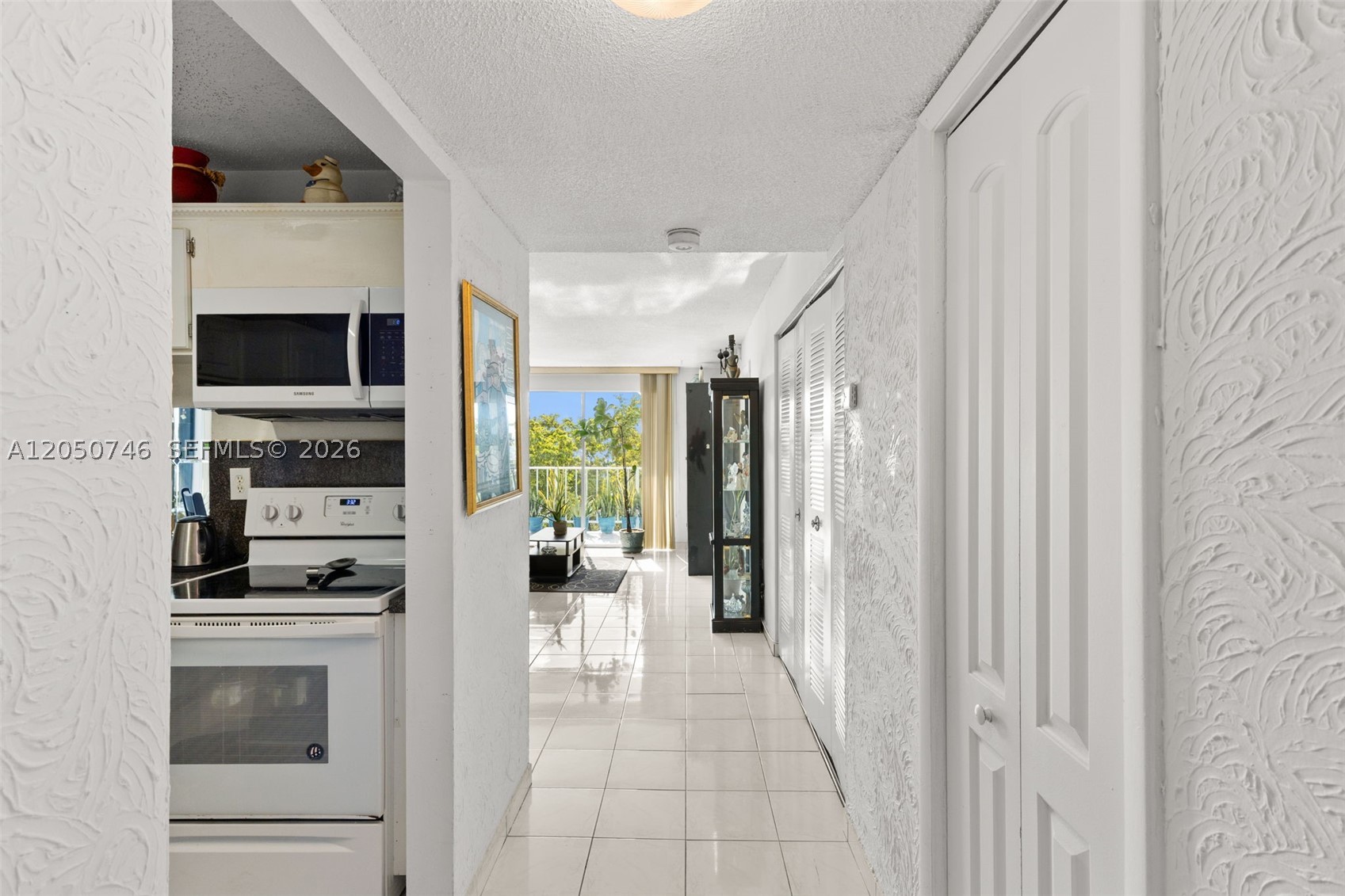 6900 Bay Dr 5C