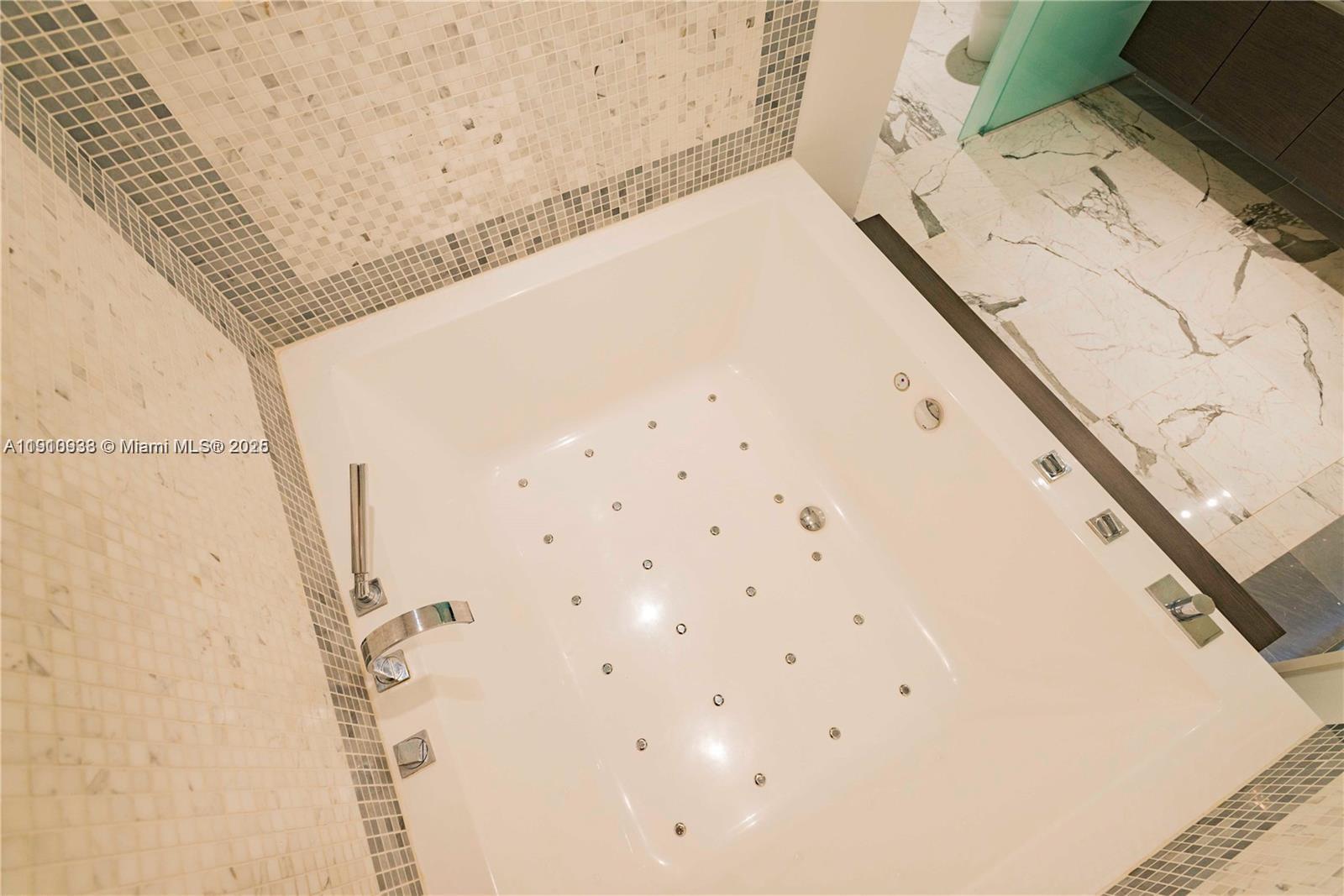 EPIC WEST CONDO - Residential Lease