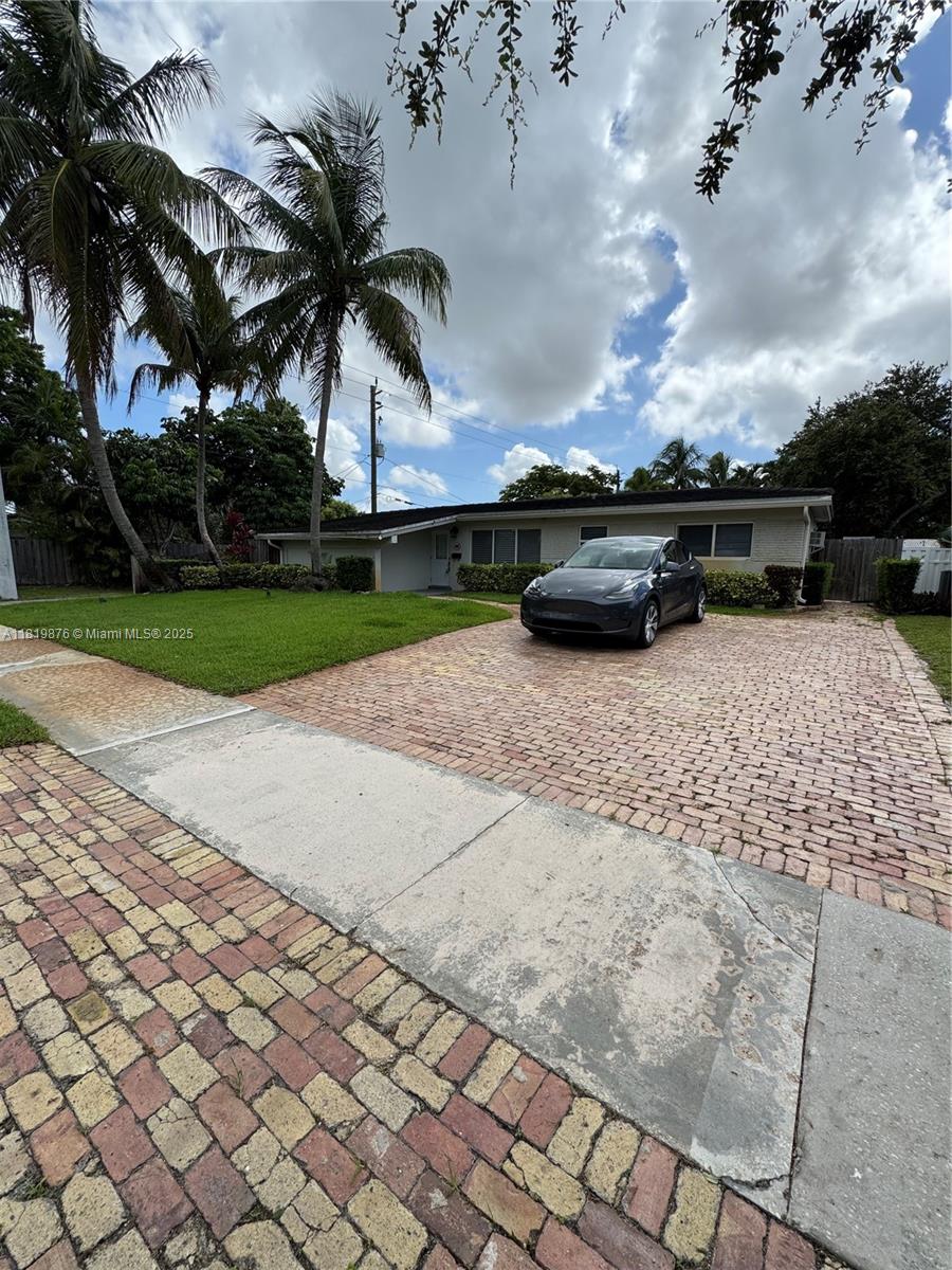 Rental Property at 2003 N 46th Ave  , Hollywood, Broward County, Florida - Bedrooms: 3 
Bathrooms: 2  - $4,500 MO.