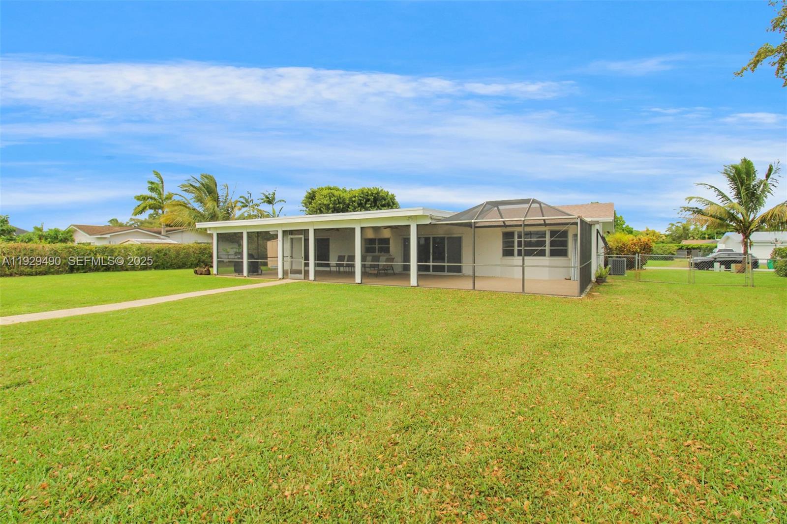 OAKLAND ACRES - Residential Lease