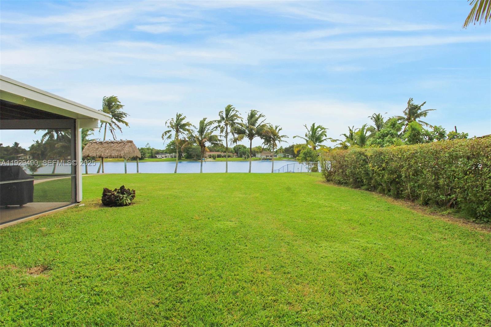 OAKLAND ACRES - Residential Lease