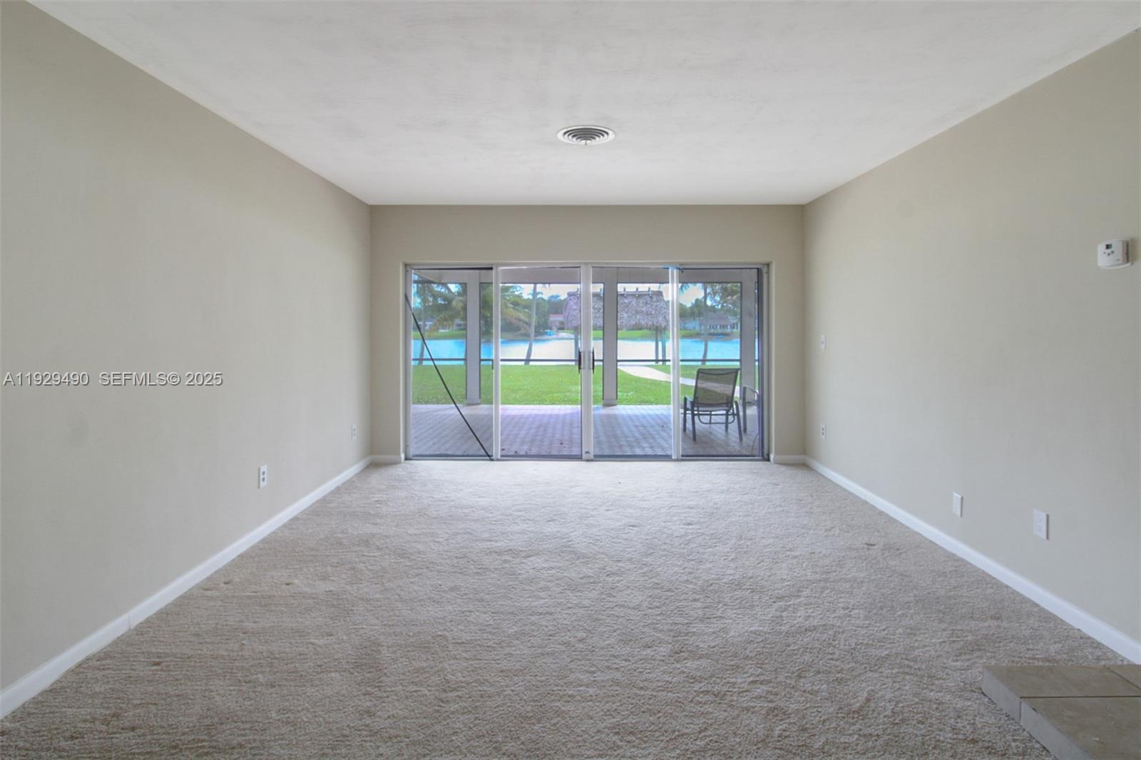 OAKLAND ACRES - Residential Lease