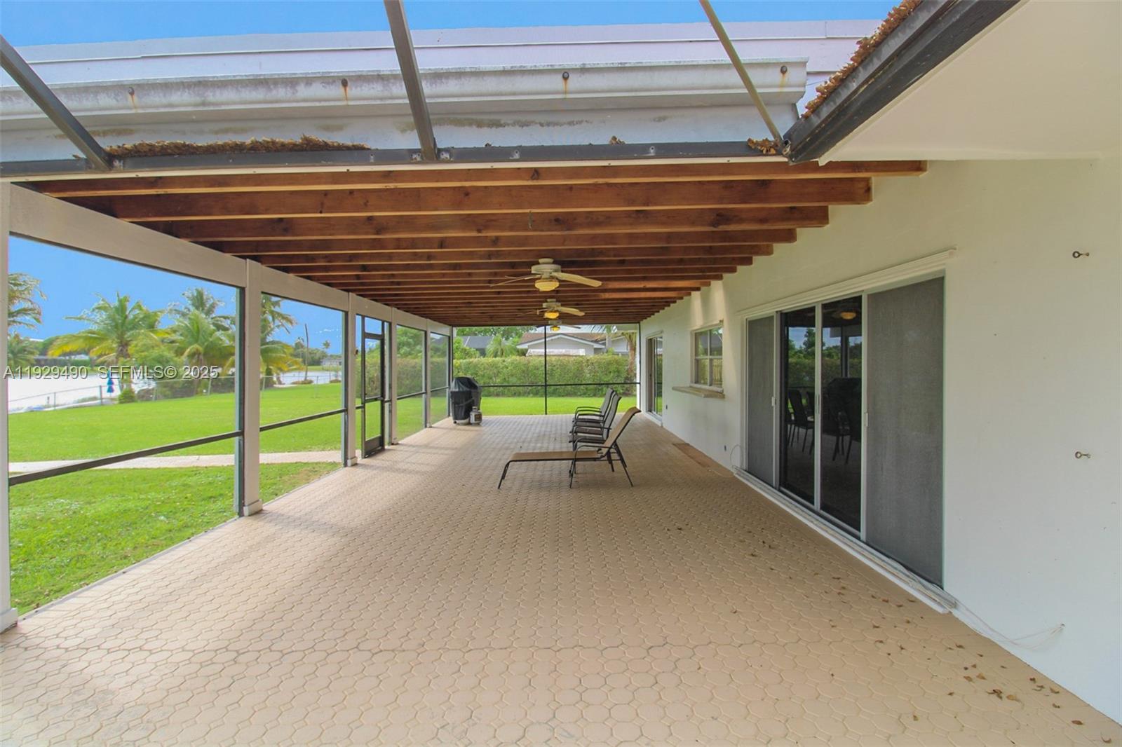 OAKLAND ACRES - Residential Lease