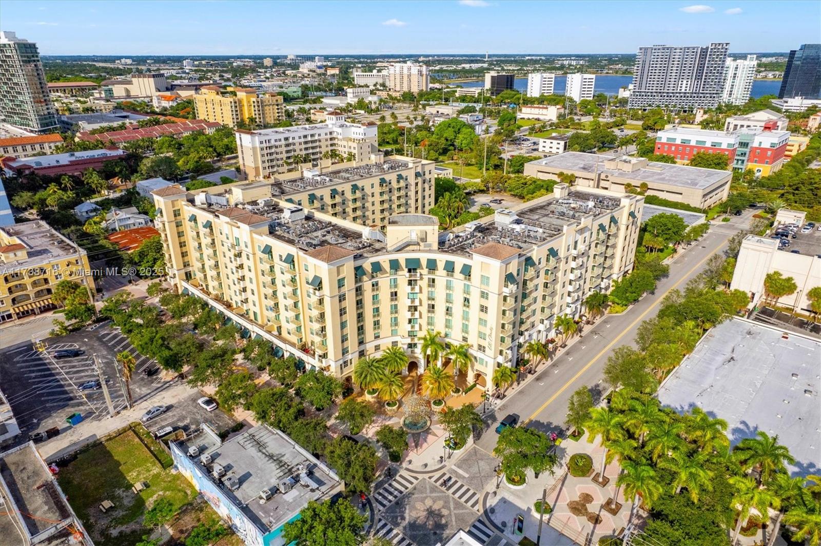 610 CLEMATIS CONDO - Residential