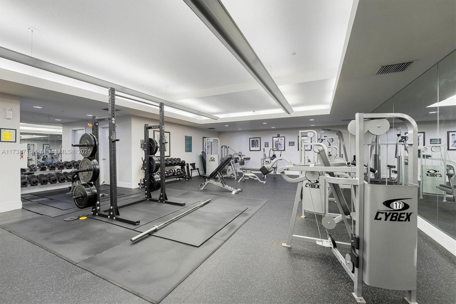 610 CLEMATIS CONDO - Residential
