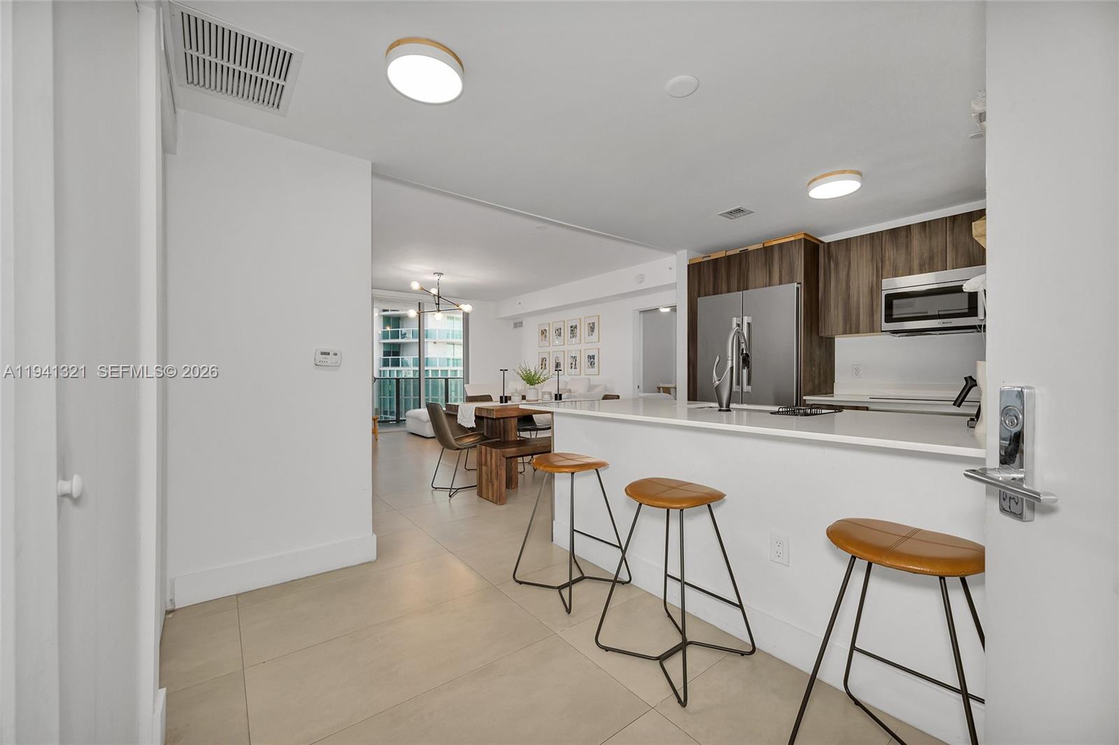 ARIA ON THE BAY CONDO - Residential