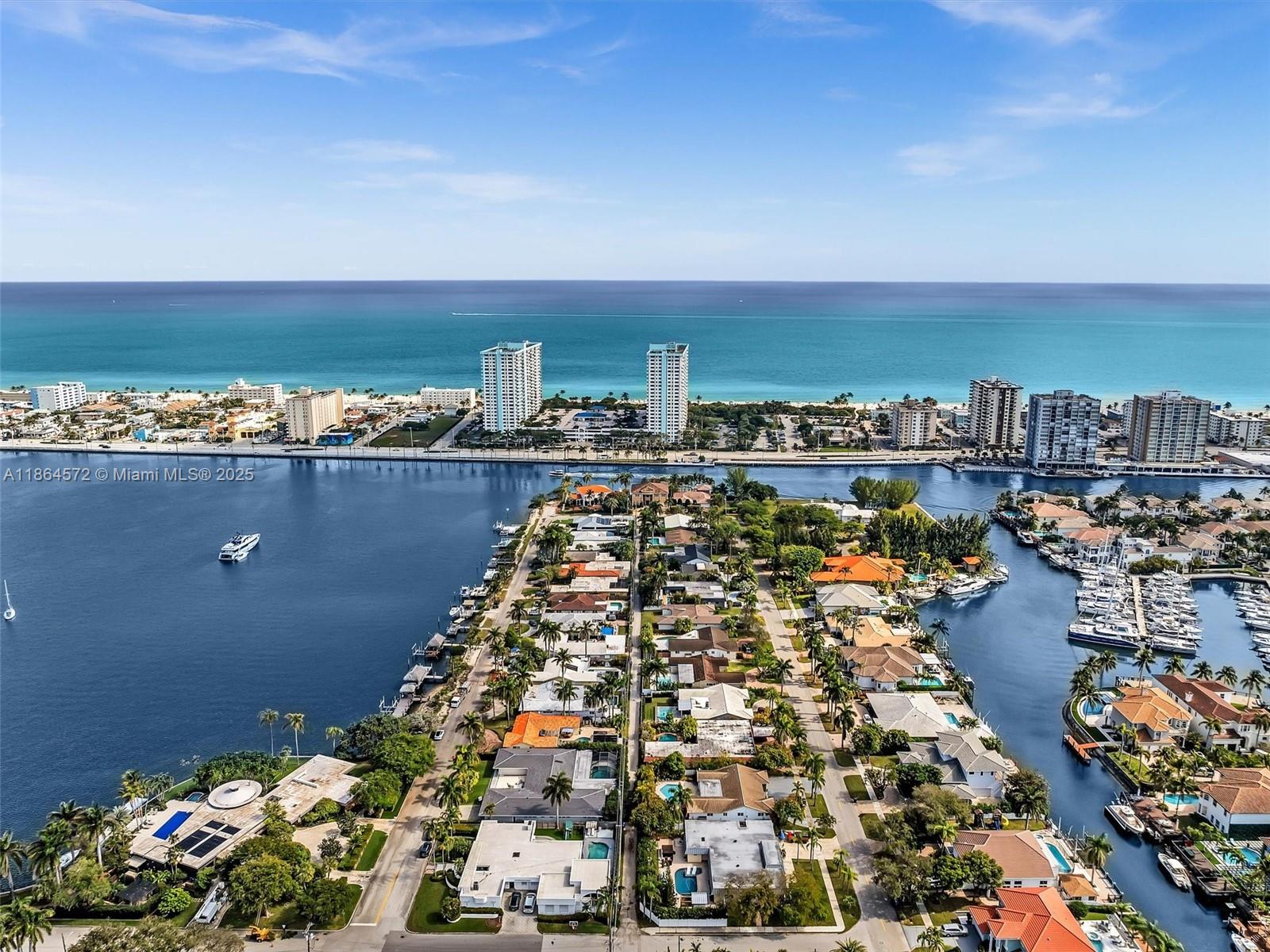 HOLLYWOOD LAKES SECTION - Residential Lease