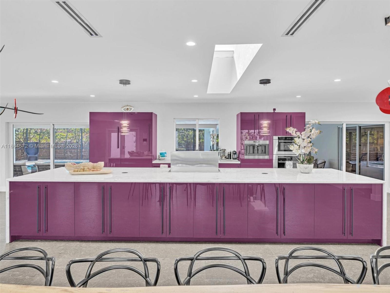 HOLLYWOOD LAKES SECTION - Residential Lease