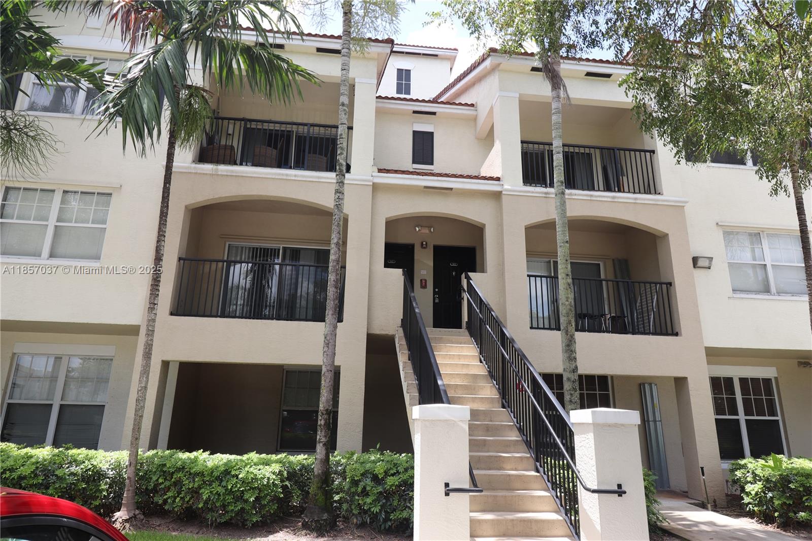 EL-AD POINCIANA CONDO - Residential Lease