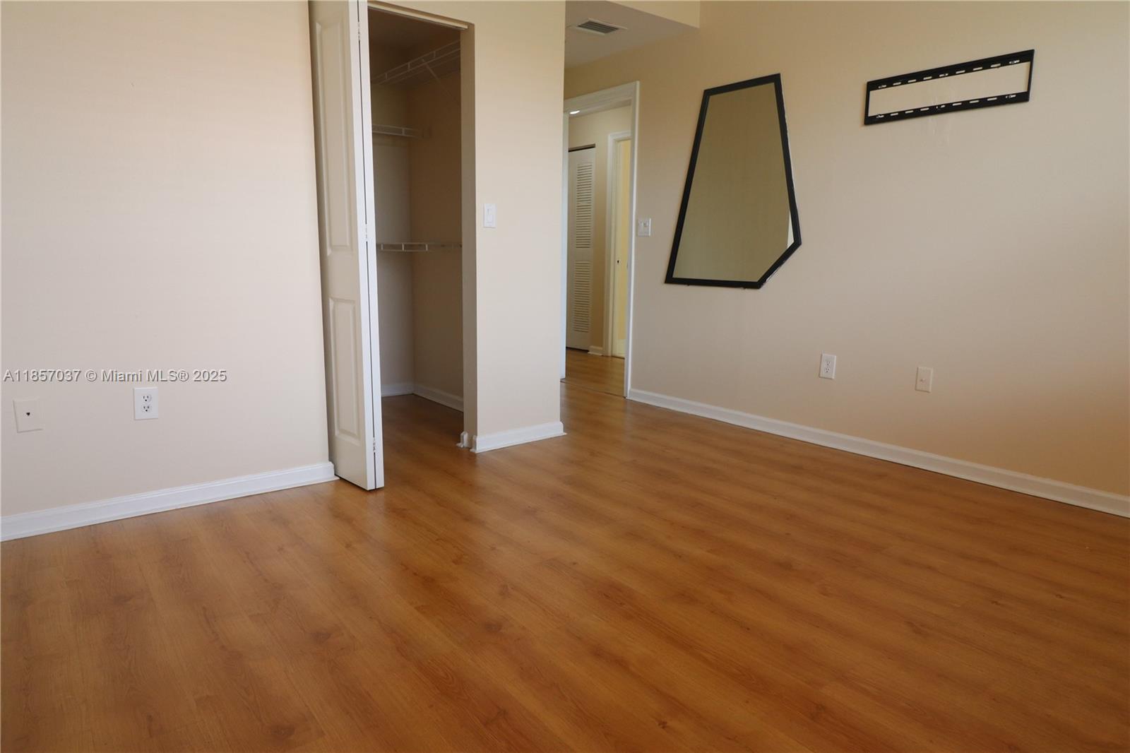 EL-AD POINCIANA CONDO - Residential Lease