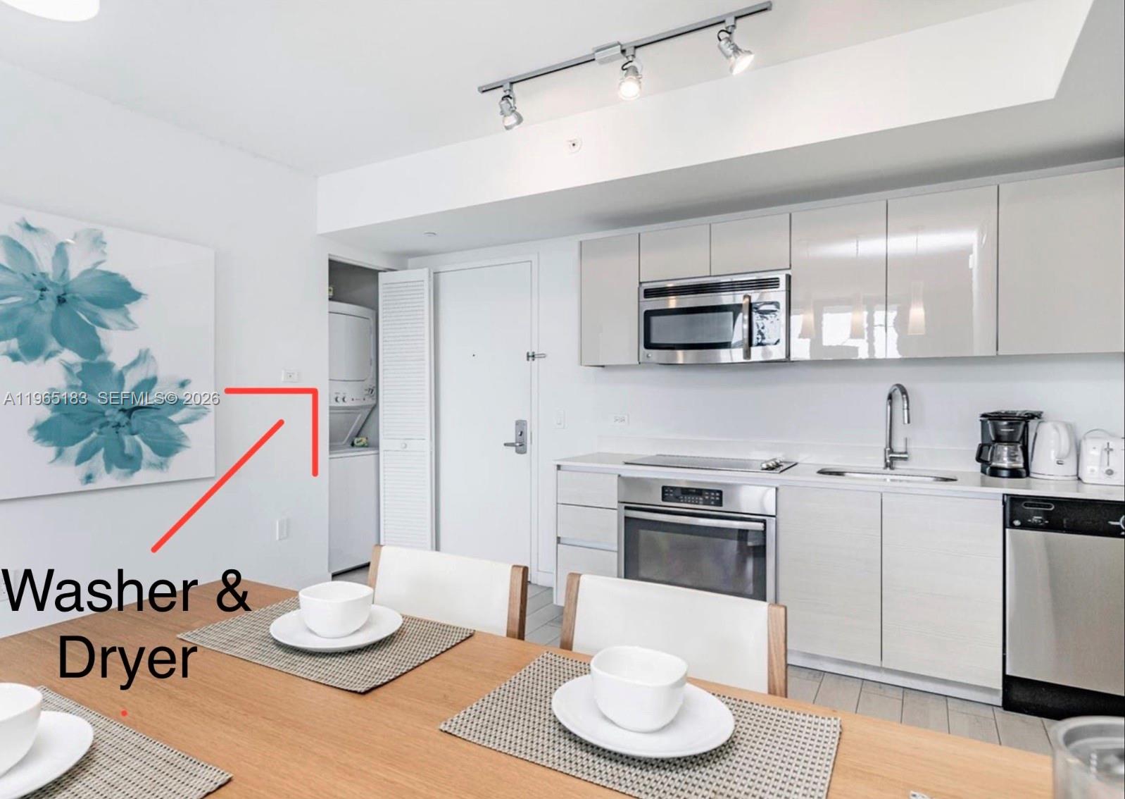 BEACHWALK CONDOMINIUM - Residential