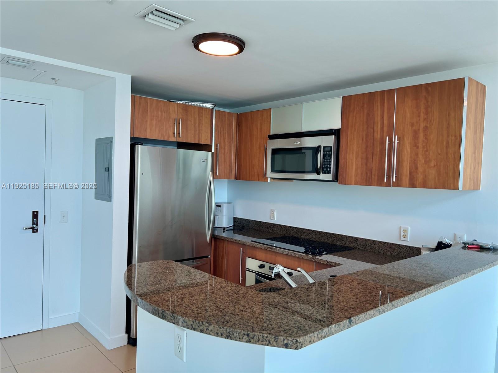 300 S Biscayne Blvd Loft 1028