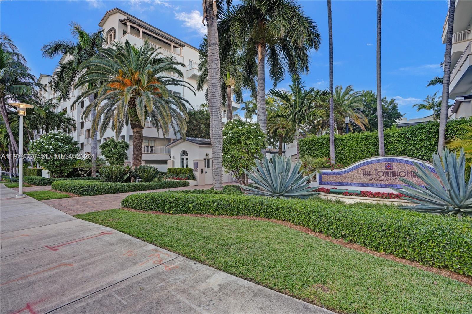 1415 Sunset Harbour Dr 202