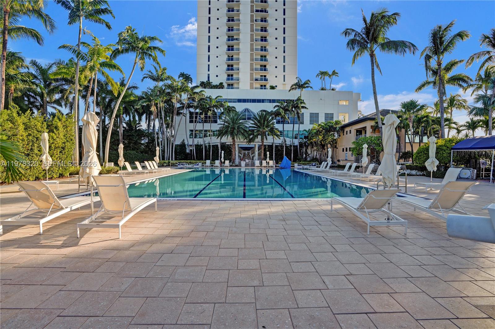 THE THS AT SUNSET HARBOUR - Residential