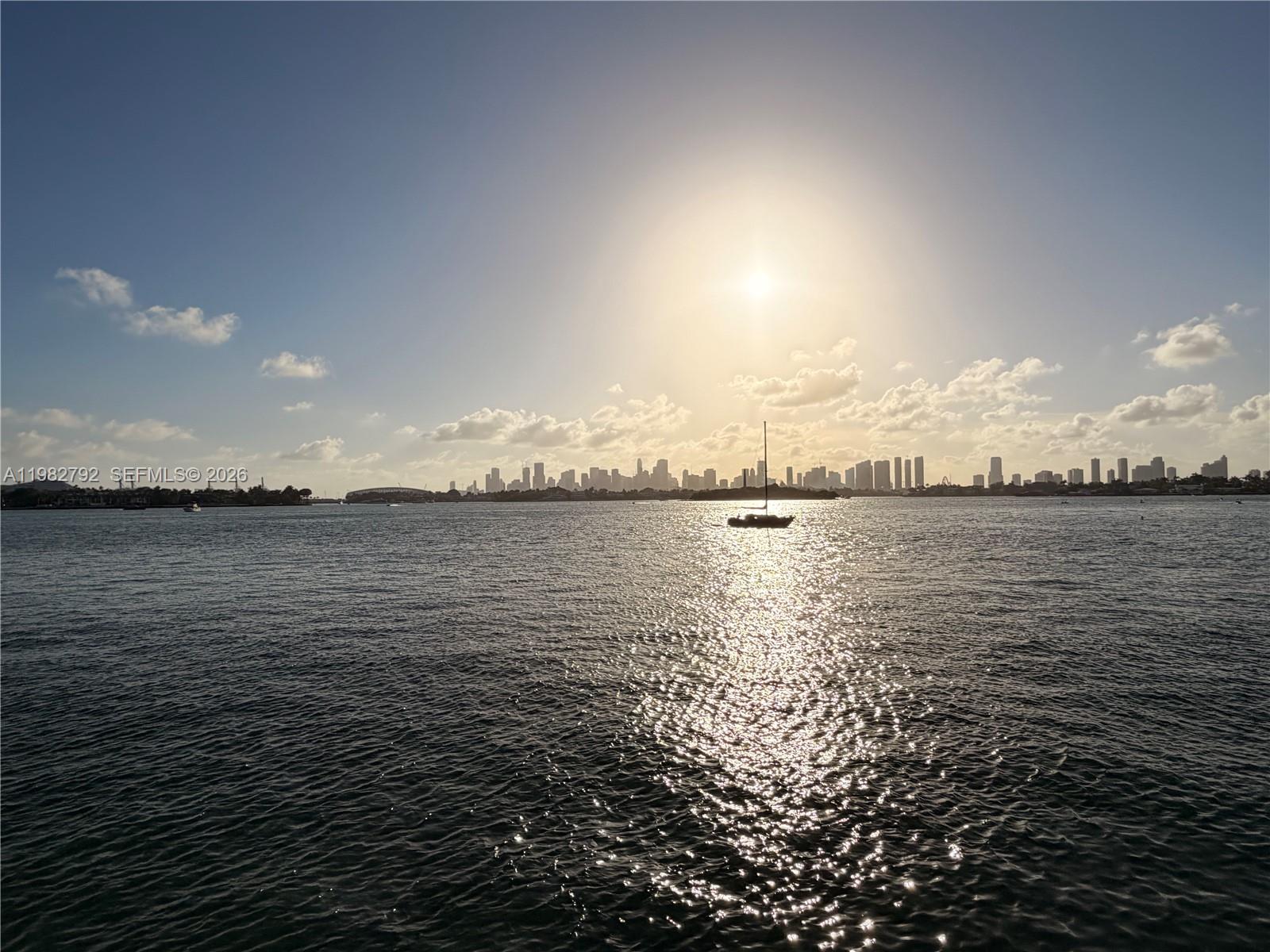 FLAMINGO SOUTH BEACH I CO - Residential Lease