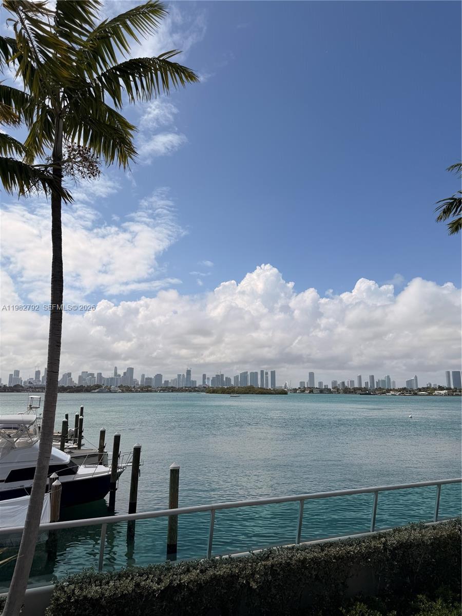 FLAMINGO SOUTH BEACH I CO - Residential Lease