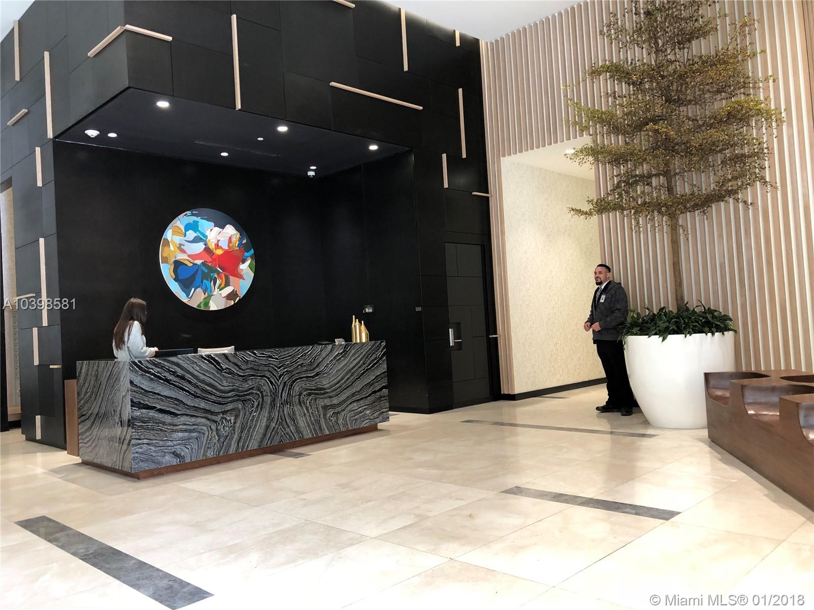 BRICKELL HEIGHTS EAST CON - Residential Lease