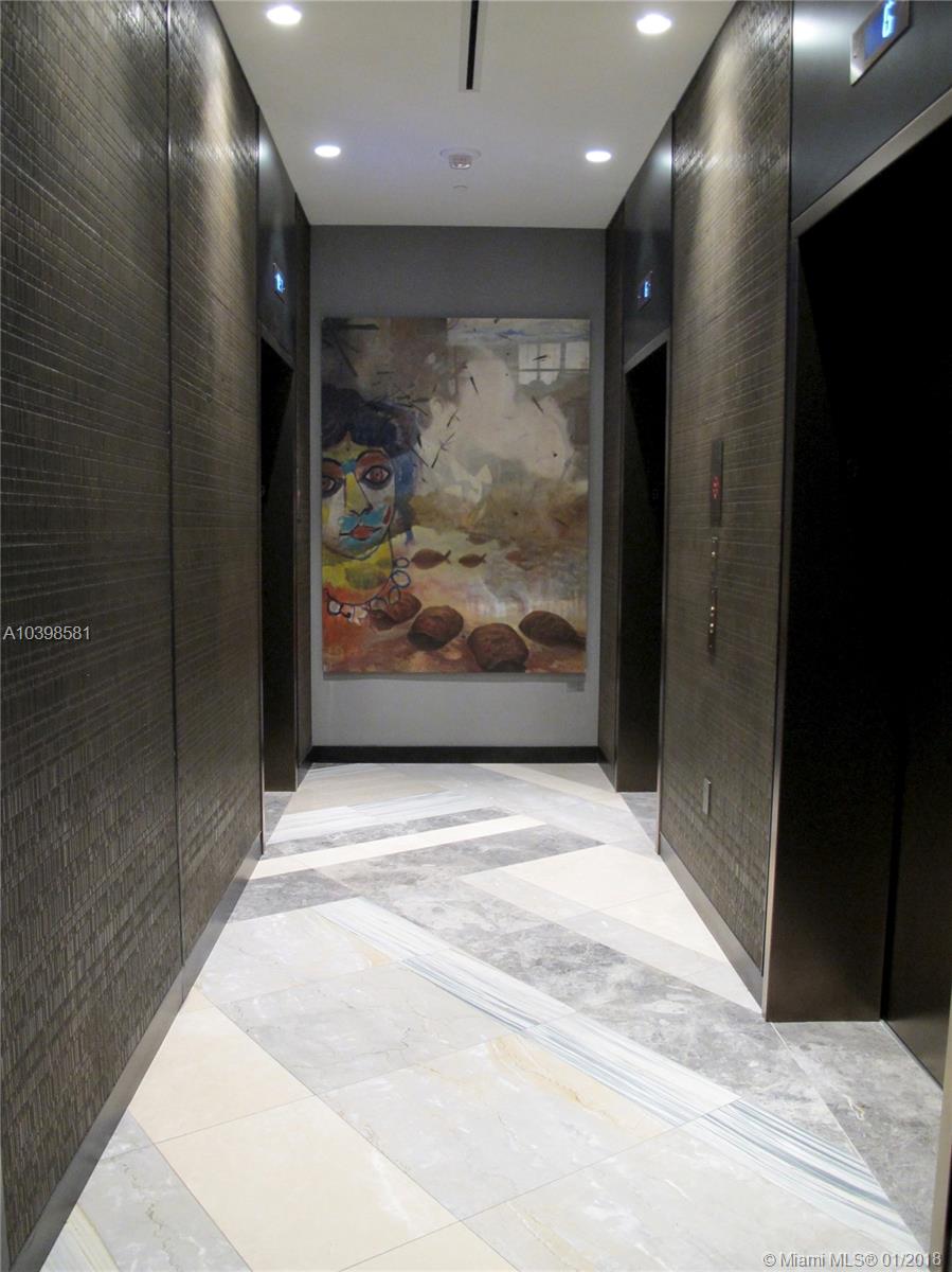 BRICKELL HEIGHTS EAST CON - Residential Lease