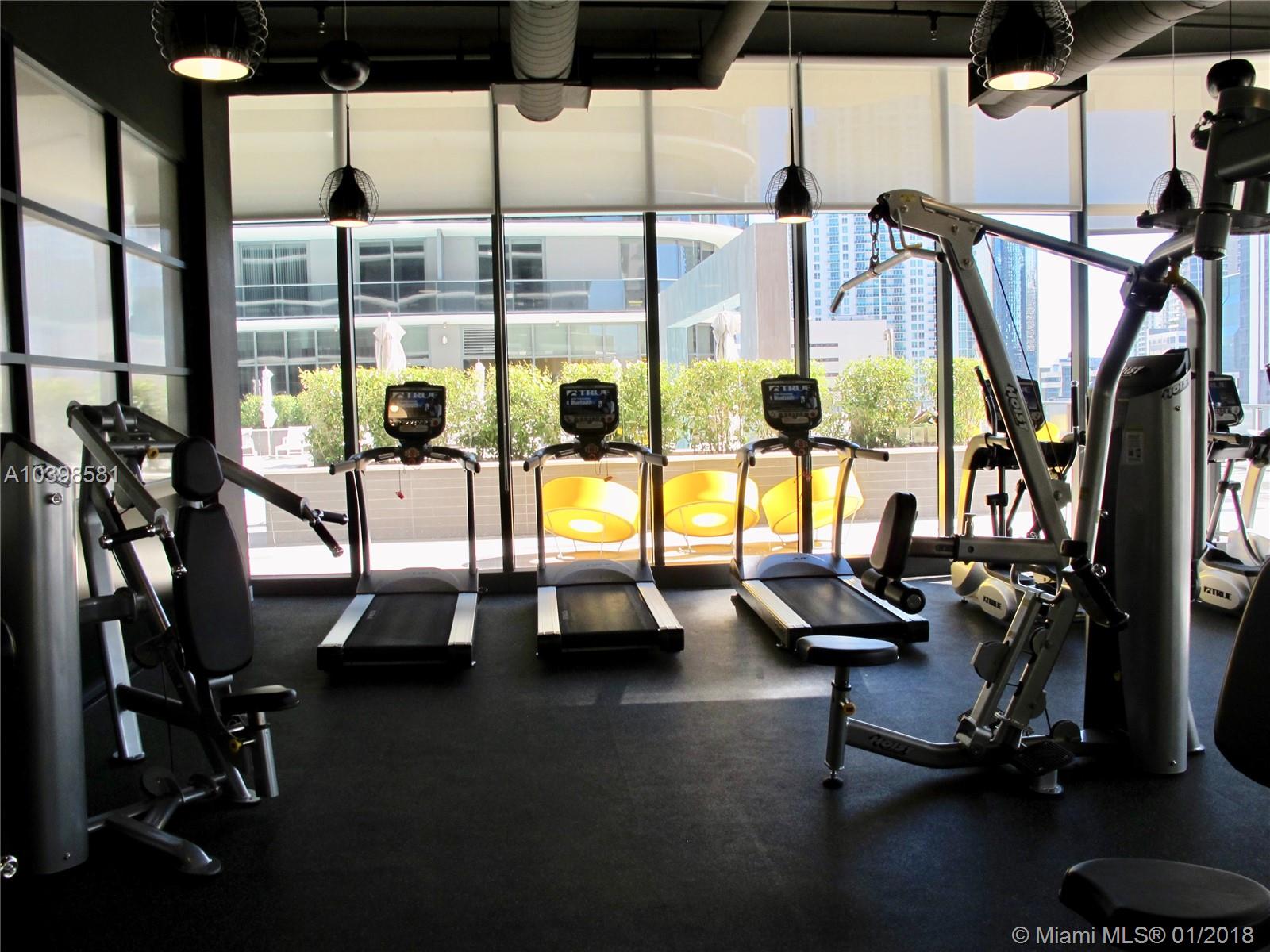 BRICKELL HEIGHTS EAST CON - Residential Lease