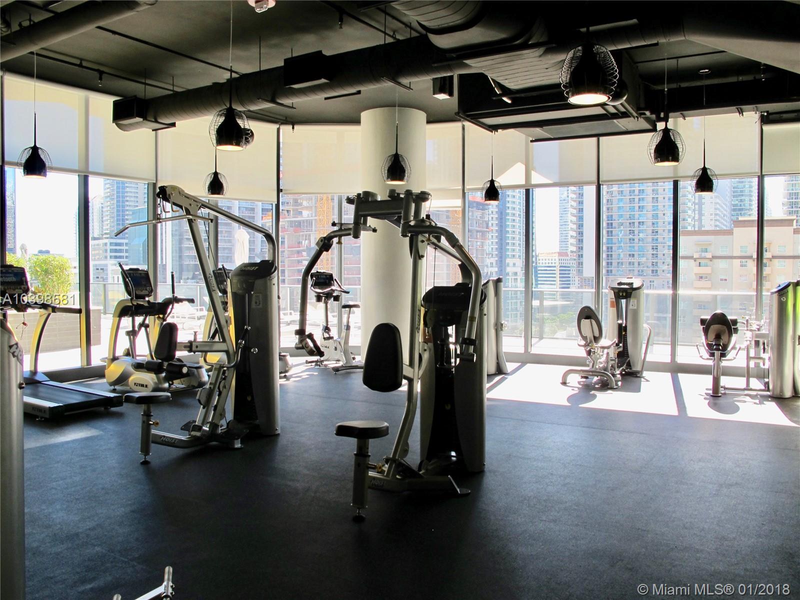 BRICKELL HEIGHTS EAST CON - Residential Lease