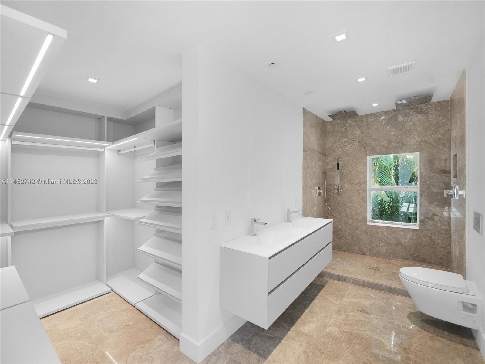 NAUTILUS SUB - Residential