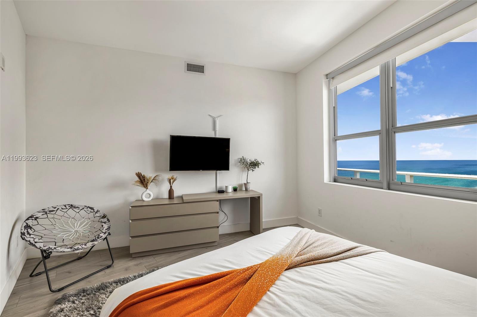 4111 SOUTH OCEAN DRIVE CO - Residential