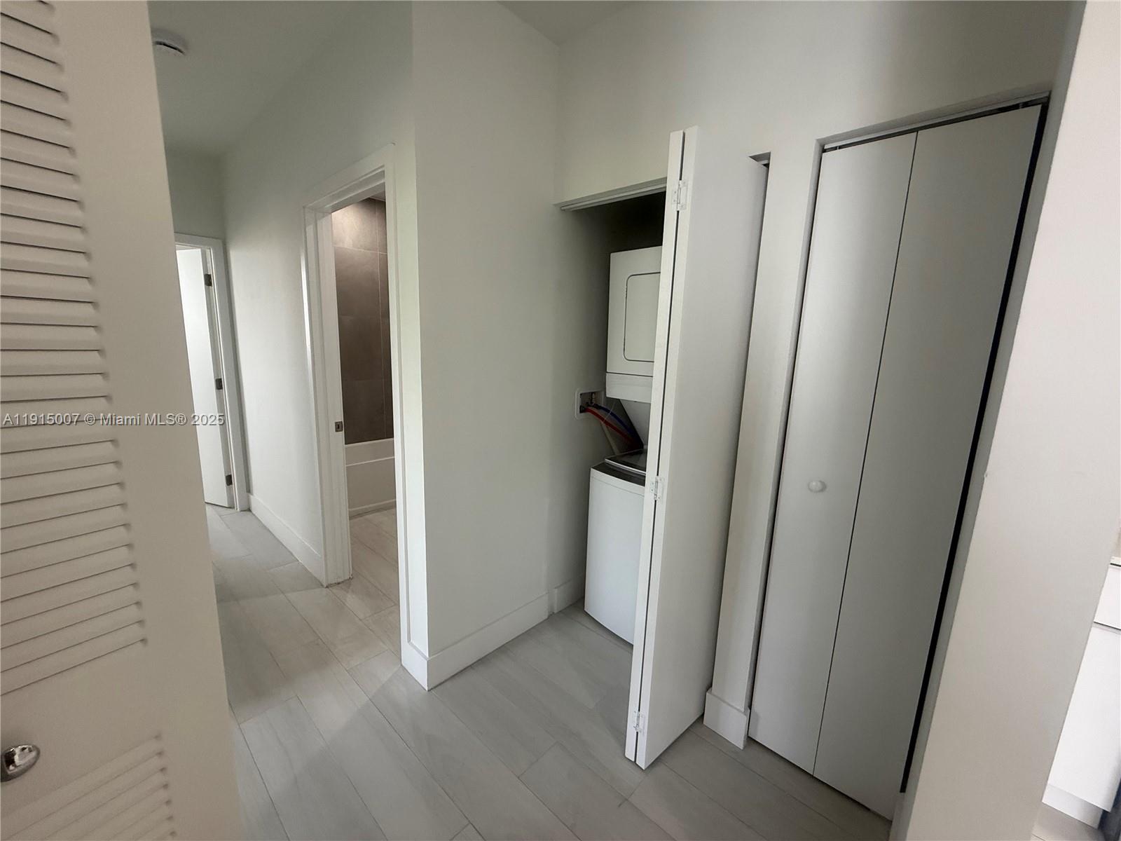 HIALEAH 13TH ADDN AMD PL - Residential Lease