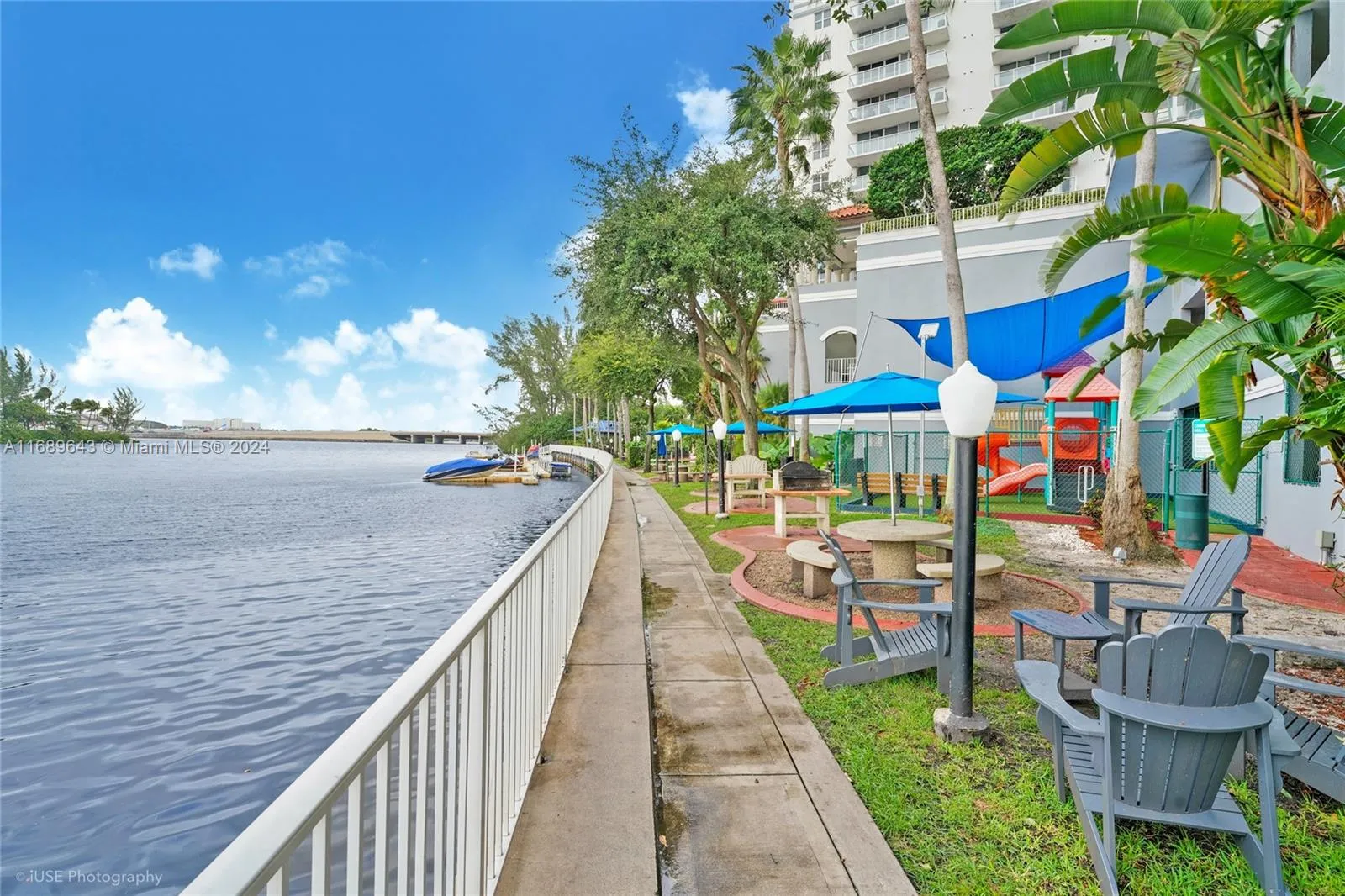 Miami, Florida 33126, United States, 2 Bedrooms Bedrooms, ,1 BathroomBathrooms,Residential,Pending,34459