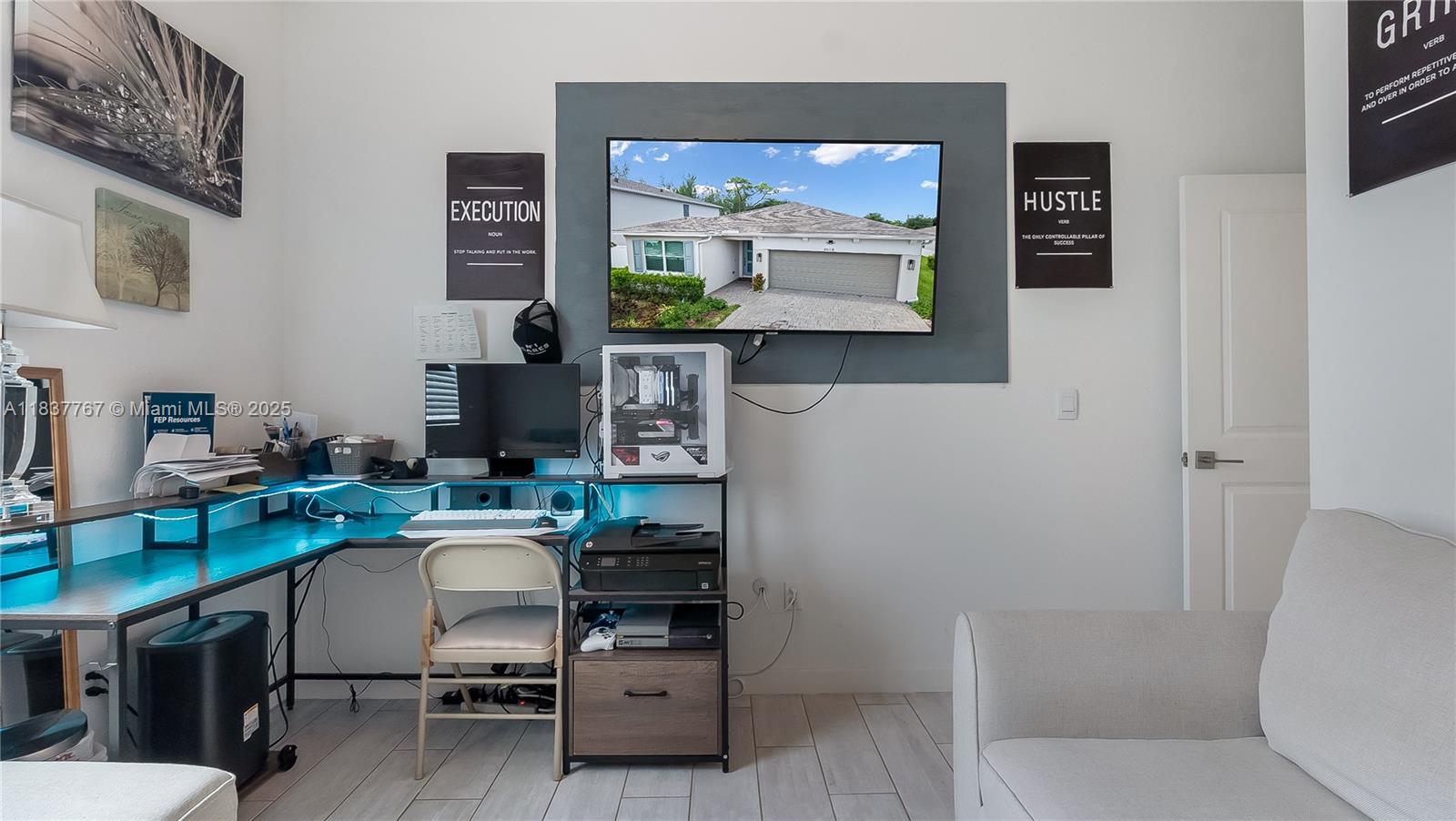 CATALINA ESTATES - Residential