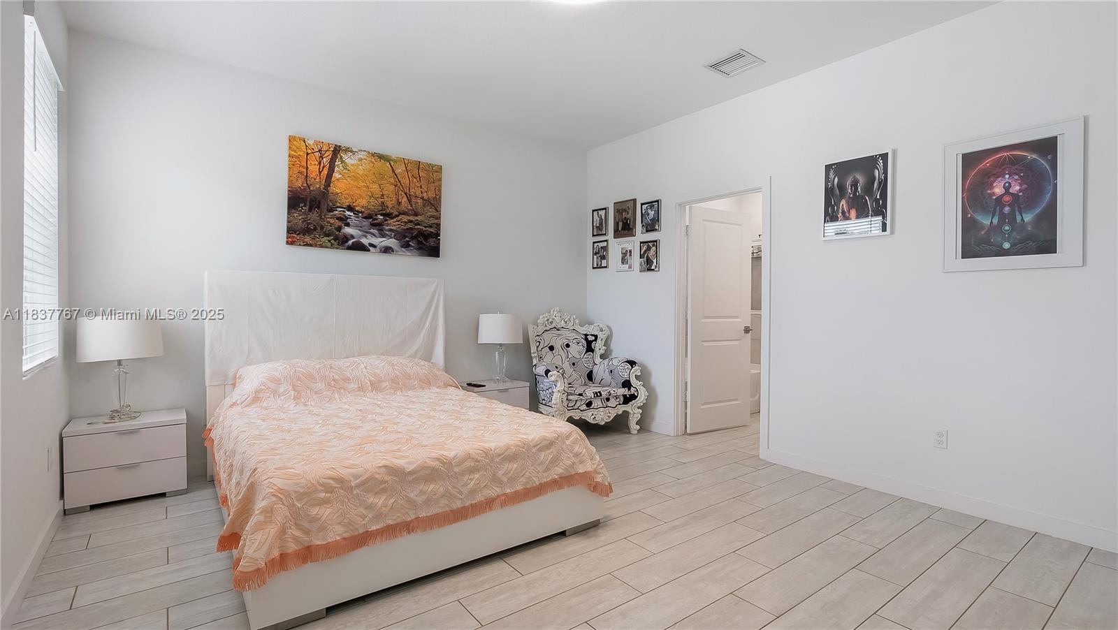 CATALINA ESTATES - Residential