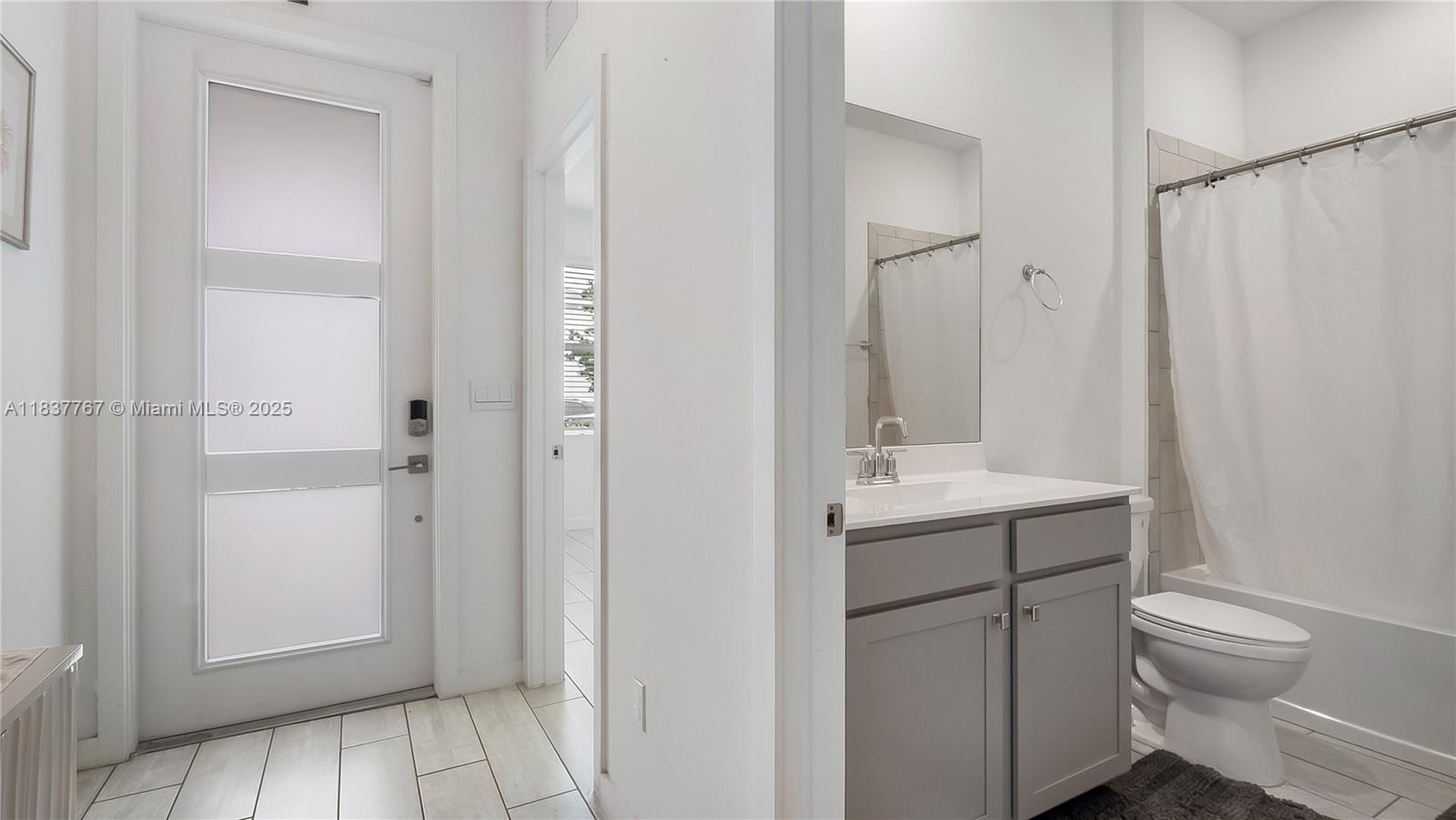 CATALINA ESTATES - Residential