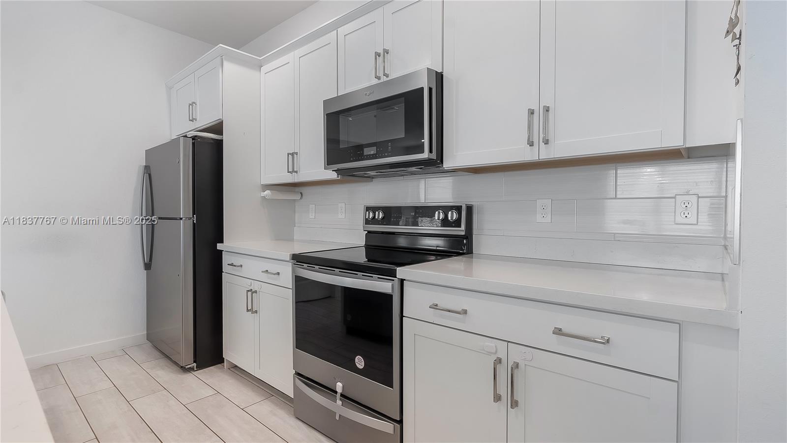 CATALINA ESTATES - Residential