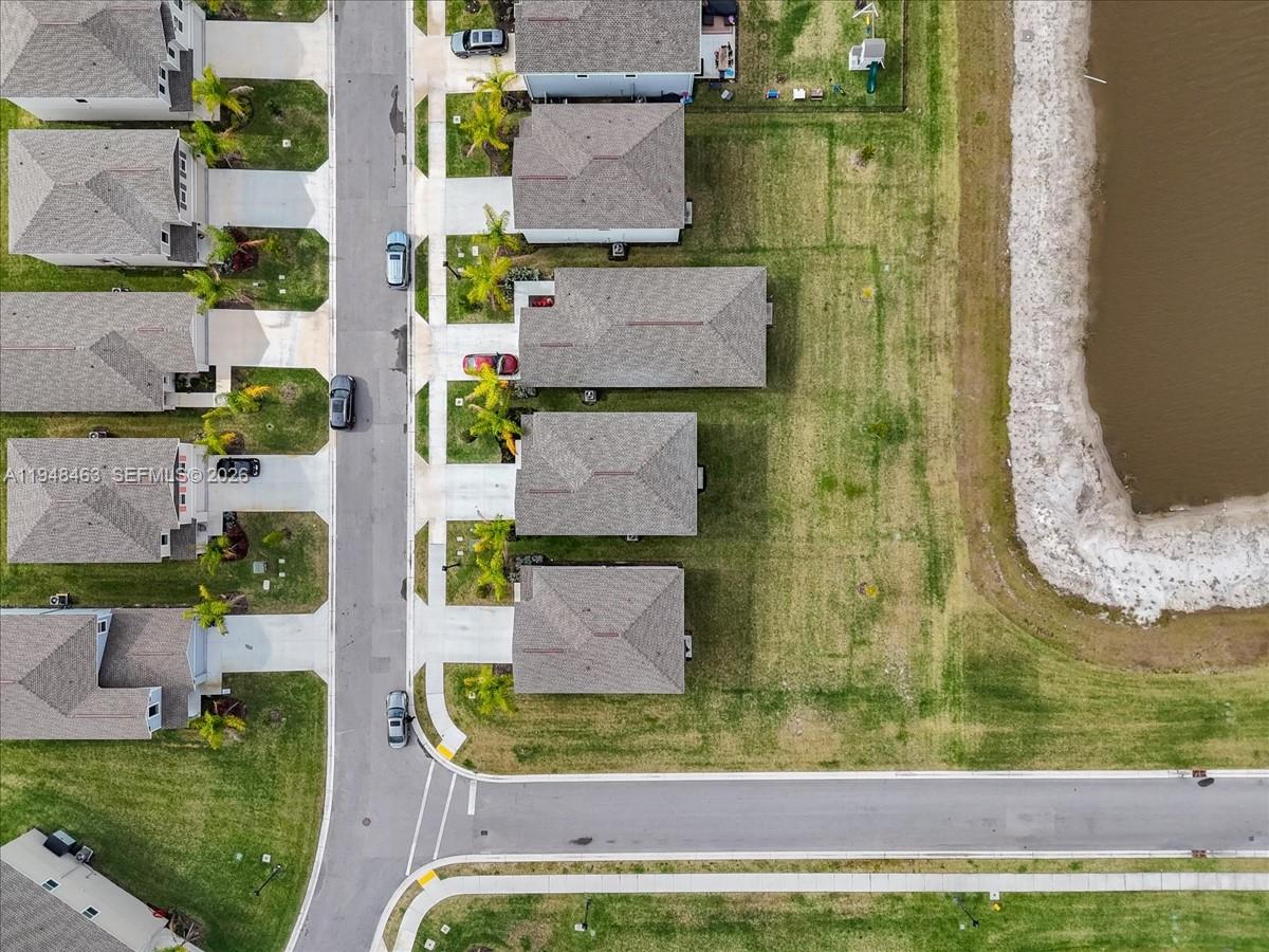 Savanna Lakes - Residential