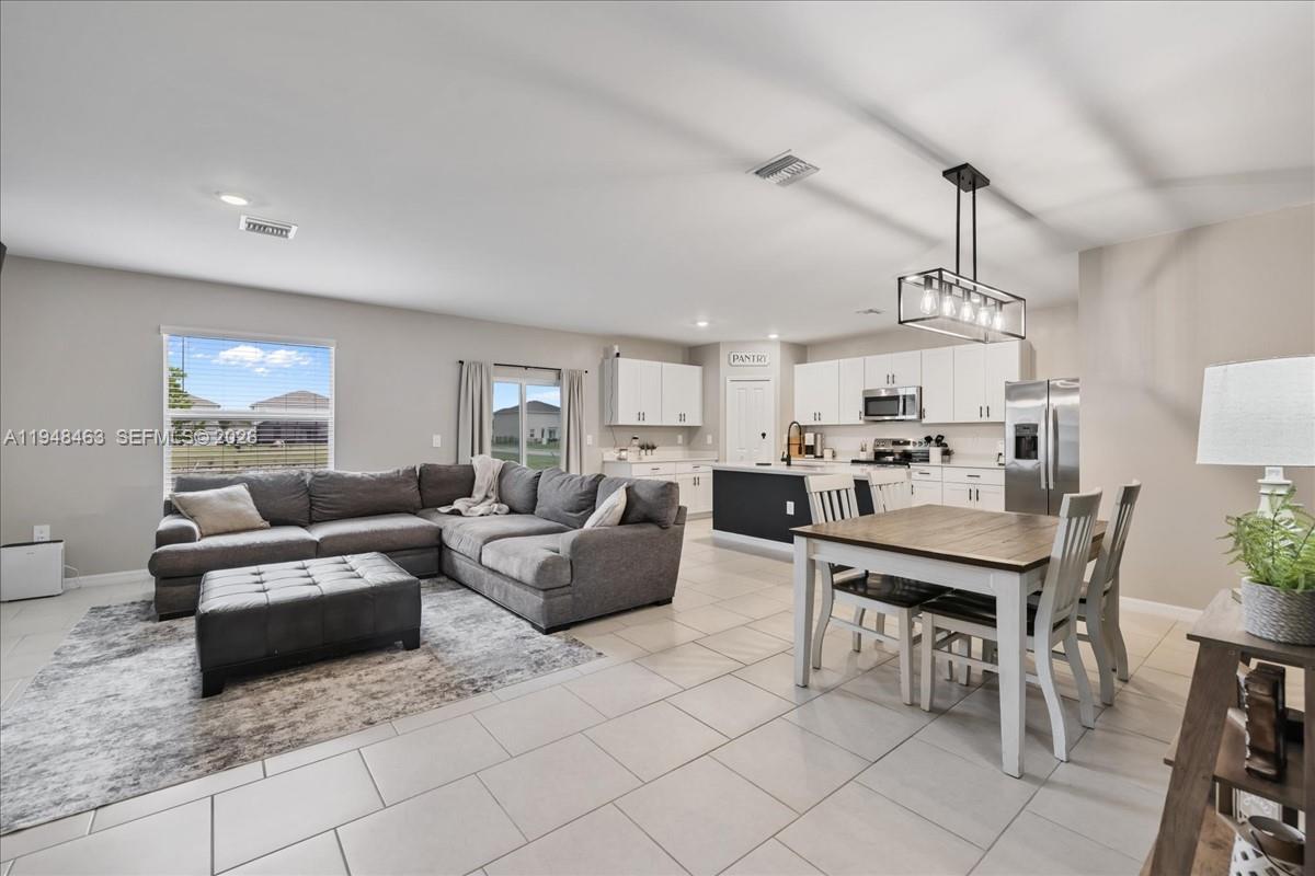 Savanna Lakes - Residential