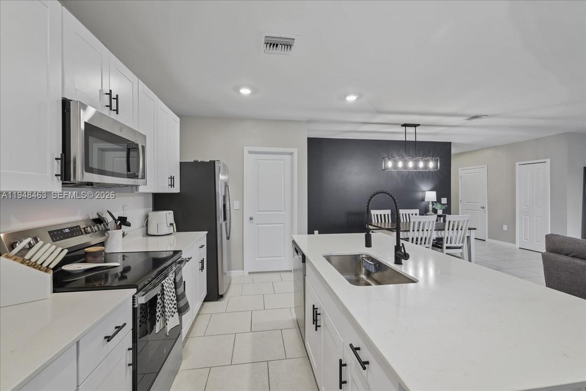 Savanna Lakes - Residential