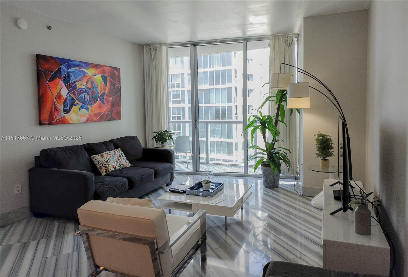 Icon 3 Viceroy - Residential