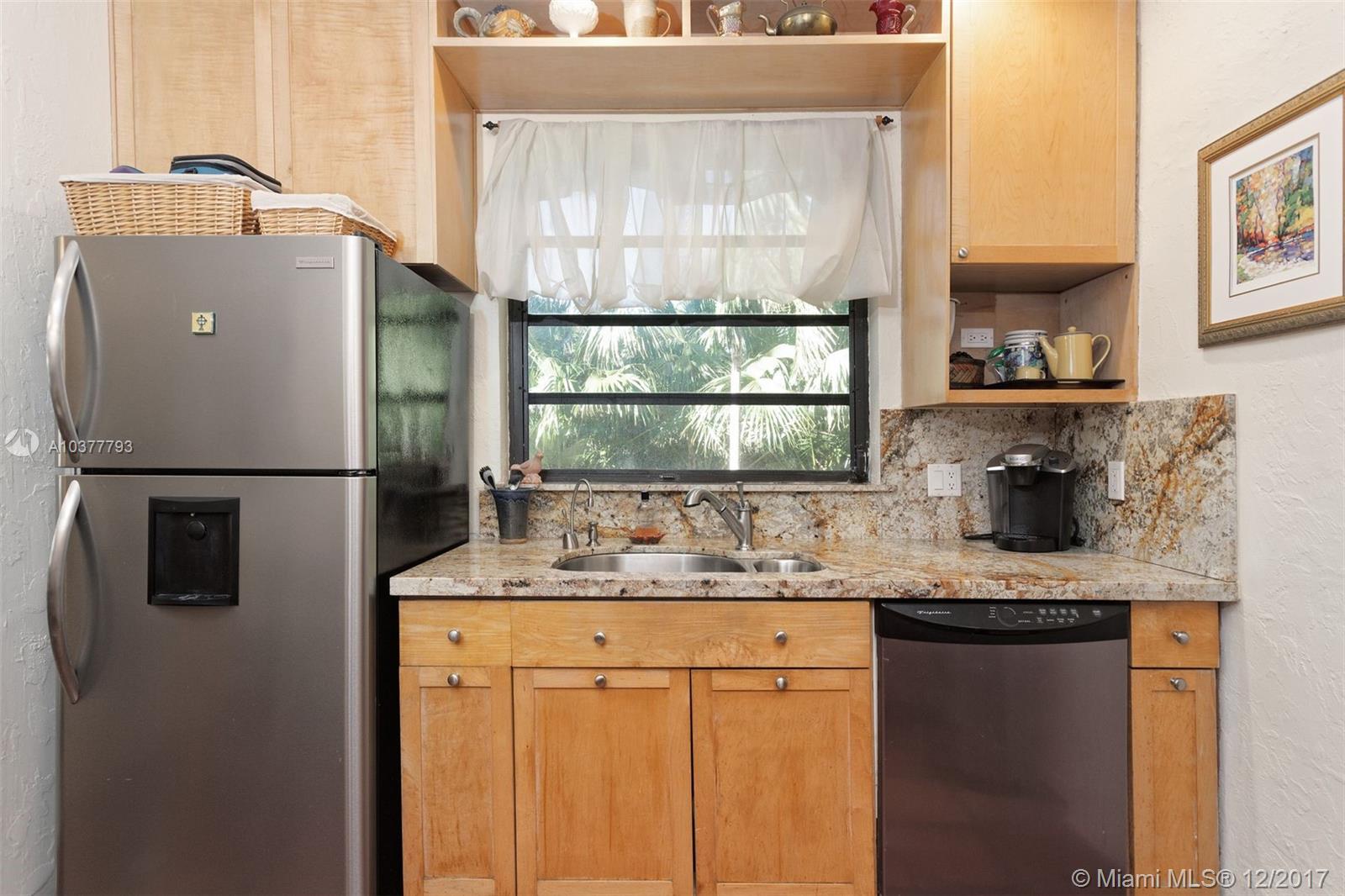 MIAMI SHORES SEC 1 AMD - Residential