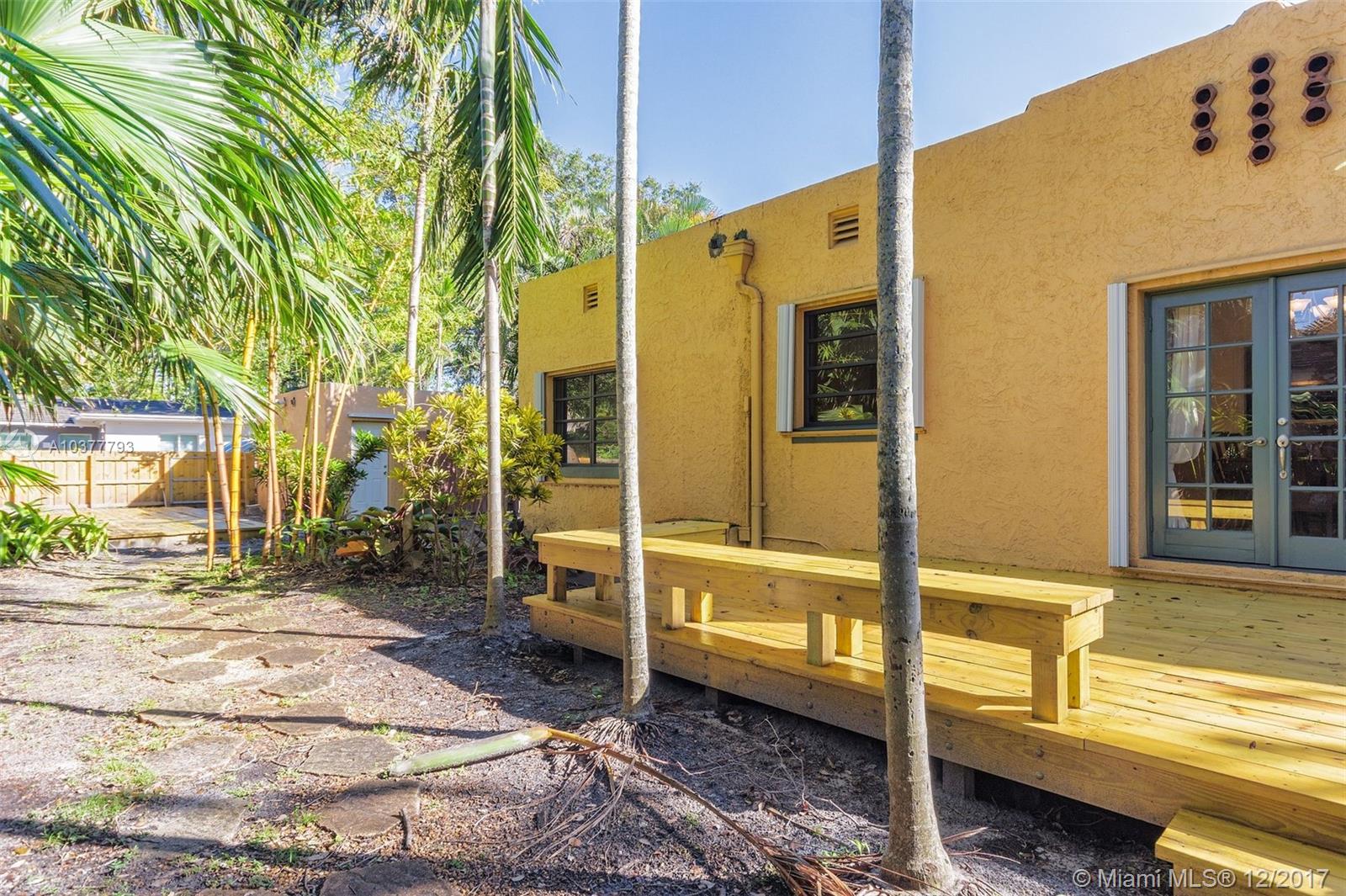 MIAMI SHORES SEC 1 AMD - Residential