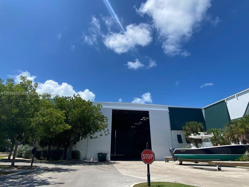 12411 Overseas Hwy