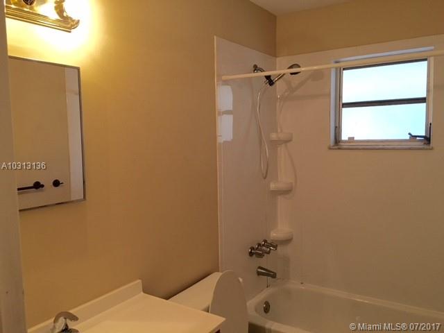 CADILLAC RE-SUB 61-45 B - Residential Lease