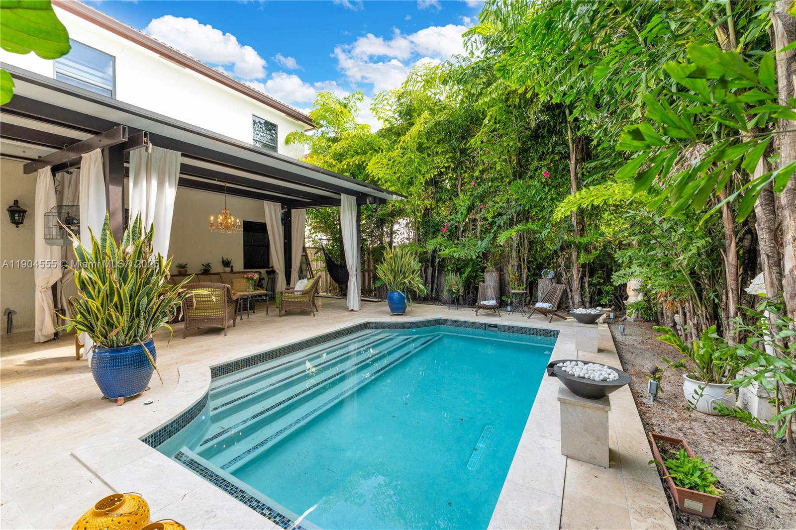 BAYWINDS OF ABACO - Residential