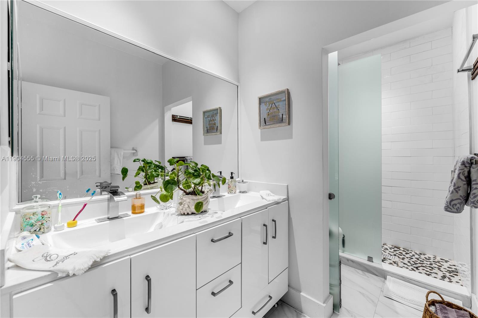 BAYWINDS OF ABACO - Residential