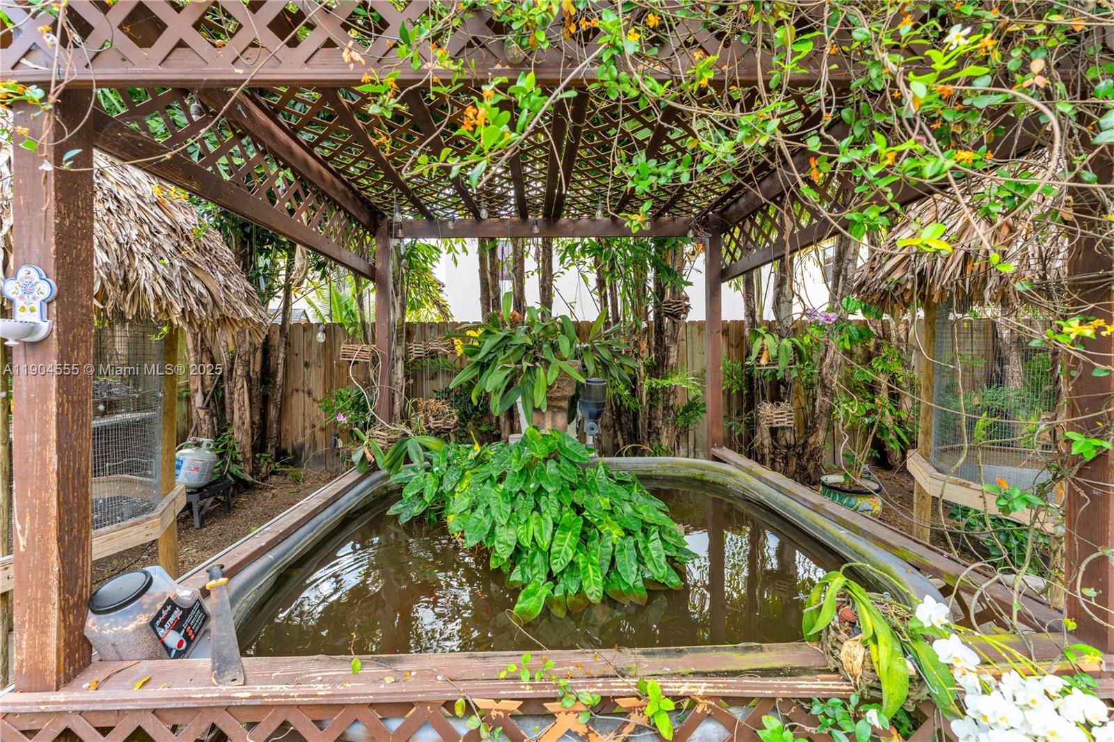 BAYWINDS OF ABACO - Residential