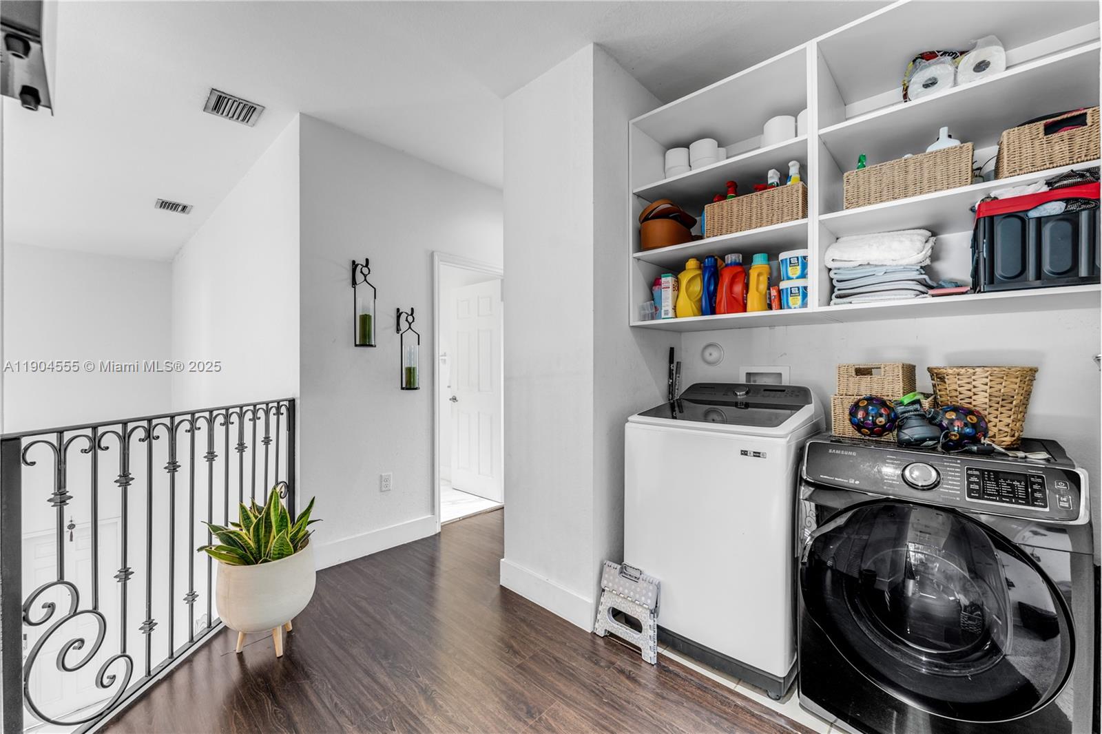 BAYWINDS OF ABACO - Residential