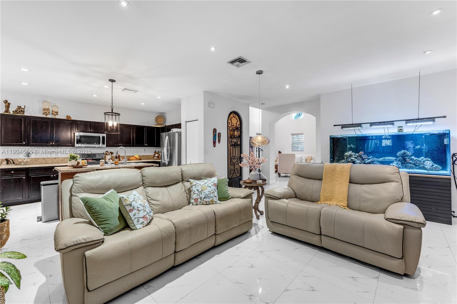 BAYWINDS OF ABACO - Residential