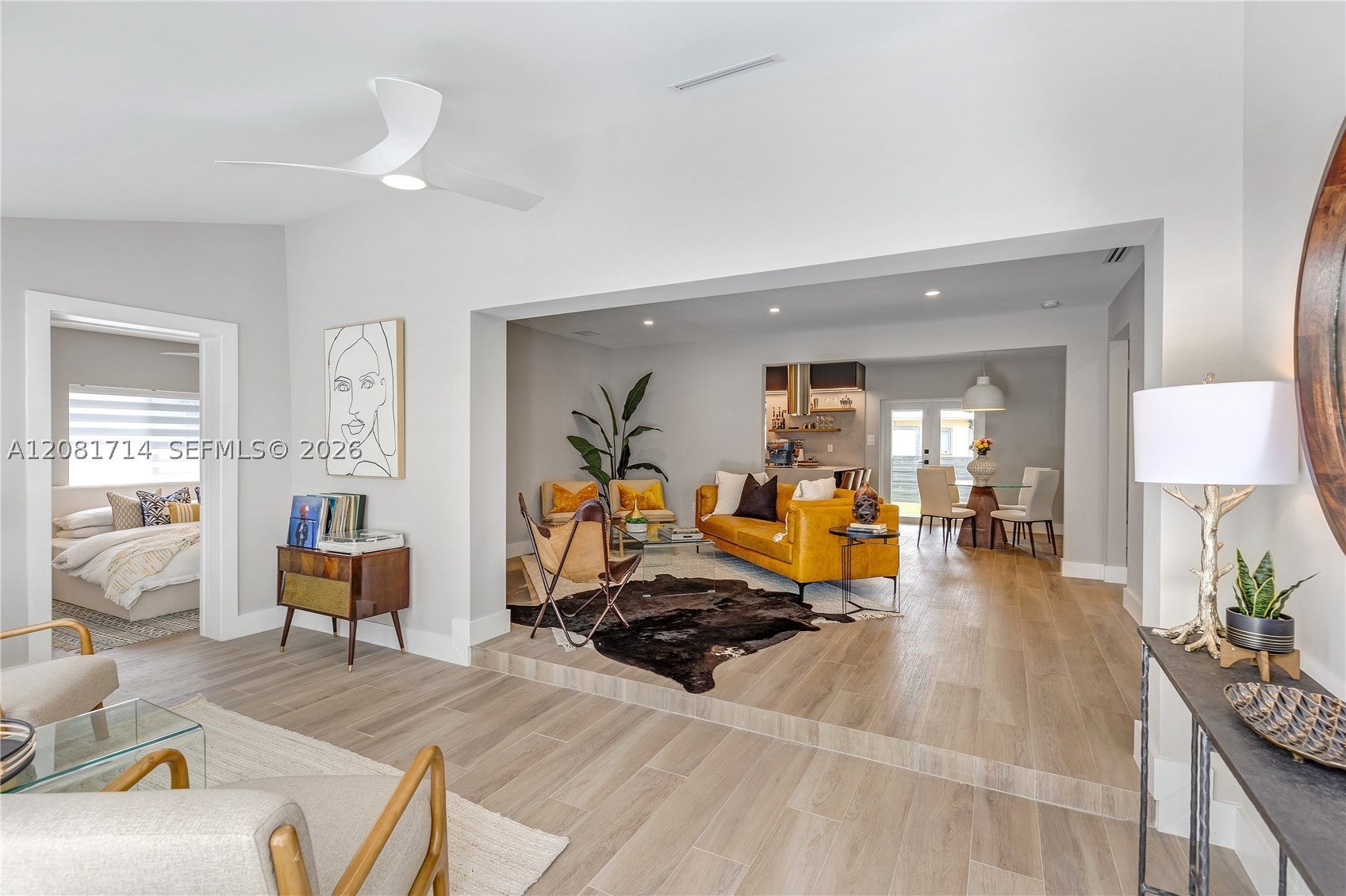 2121 SW 15th St 0