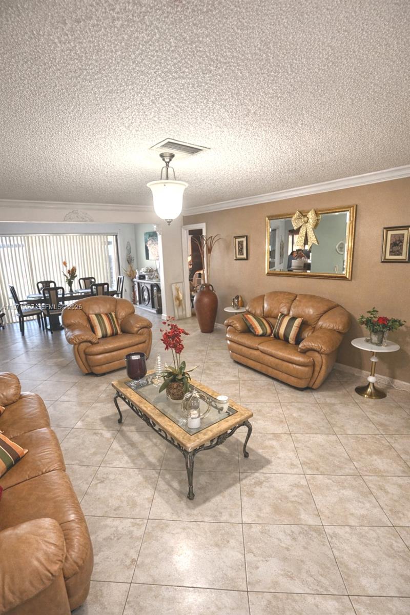 SUNRISE GOLF VILLAGE - Residential